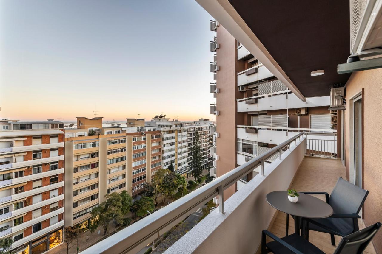 Faro Main Avenue Apartment Ngoại thất bức ảnh